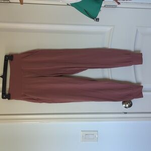 Lululemon Align Jogger Size 4 Mauve/Plum Color